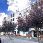 Apartamento | 3 Quartos | Varanda | Vista Mar | Estacionamento | Parque dos Poetas – Oeiras