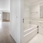 Apartamento | 3 Quartos | Varanda | Vista Mar | Estacionamento | Parque dos Poetas – Oeiras