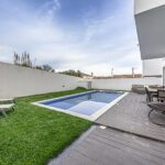 Moradia | Moderna | 5 Quartos | Piscina | Jardim | Livramento – Estoril