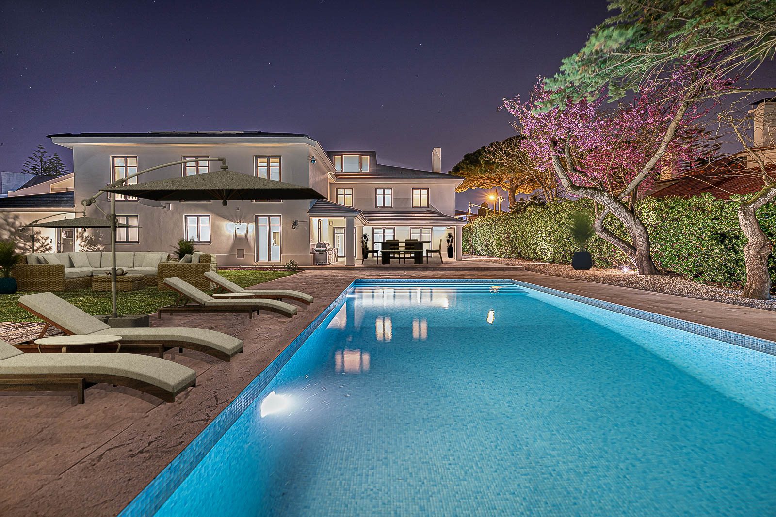 Protegido: Moradia | Luxo | 6 Quartos | Jardim | Piscina | Garagem | Junqueiro – Carcavelos