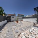 Moradia | 5 Quartos | Renovada | Jardim | Garagem | Alto Parede – Cascais