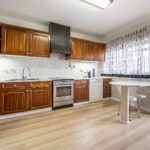 Moradia | 5 Quartos | Renovada | Jardim | Garagem | Alto Parede – Cascais