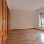 19th Acácias Praceta