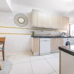 Apartamento | 4 Quartos | Varandas | Garagem | Guia, Cascais
