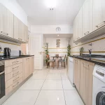 Apartamento | 4 Quartos | Varandas | Garagem | Guia, Cascais