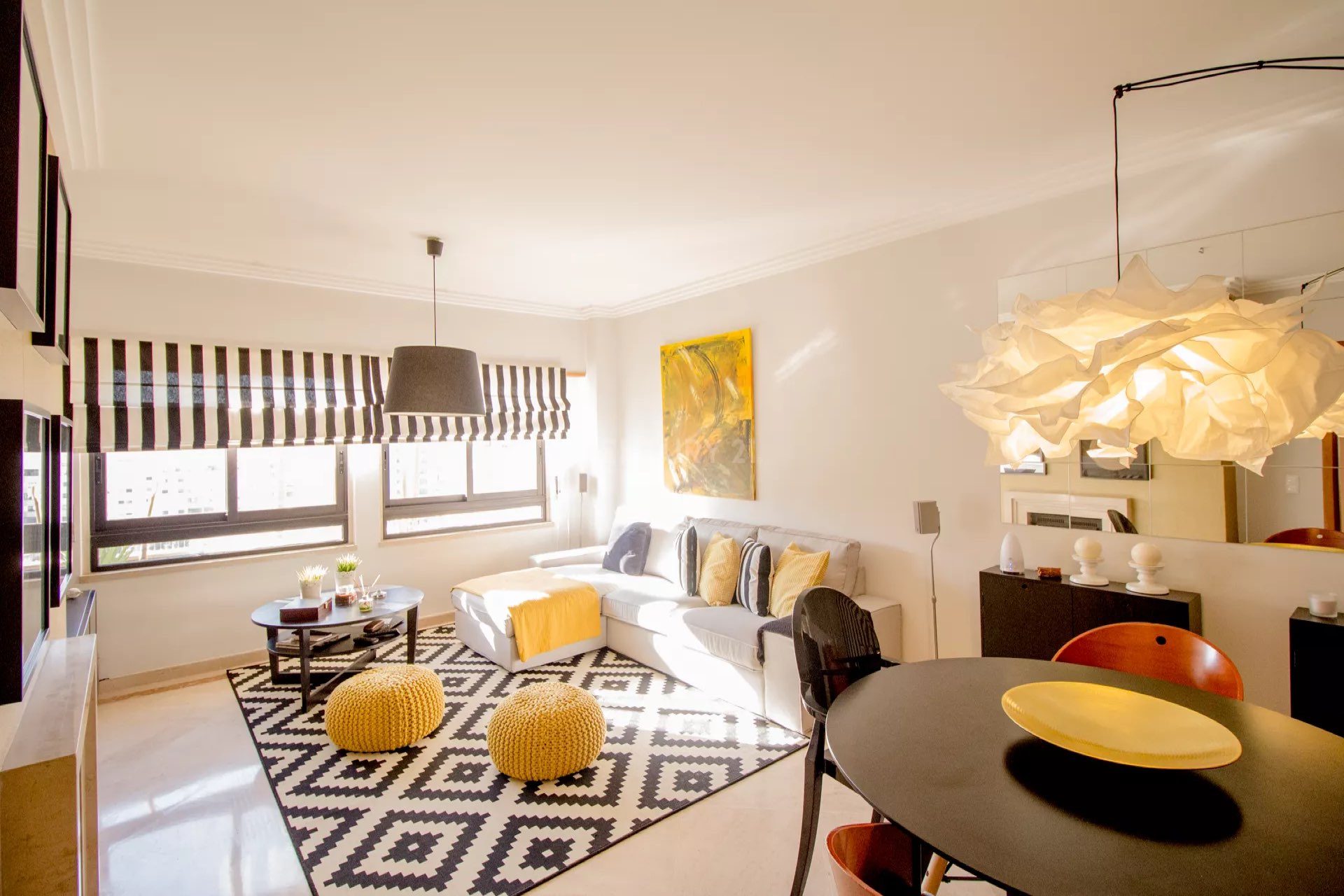 Apartamento | 2 Quartos | Garagem | Laranjeiras – Lisboa