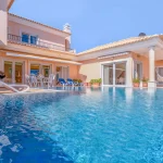 Moradia | 4 Quartos | Jardim | Piscina | Vista Mar | Alto Jardins da Parede – Cascais