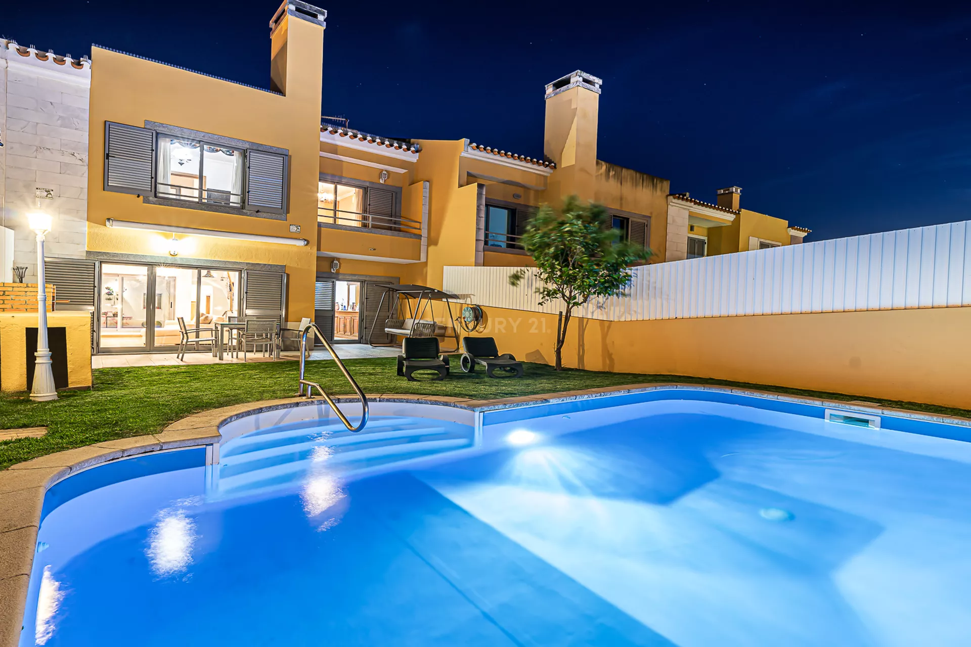 Moradia | 5 Quartos | Piscina | Garagem | Cobre – Cascais